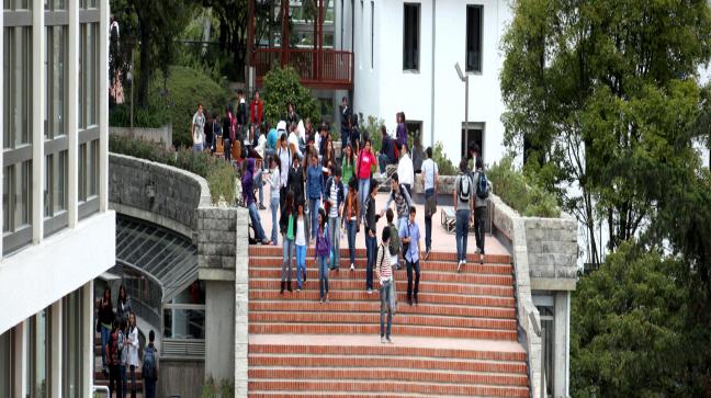 Examen de nivel en Matemáticas - Uniandes Examen de nivel en Matemáticas - Uniandes